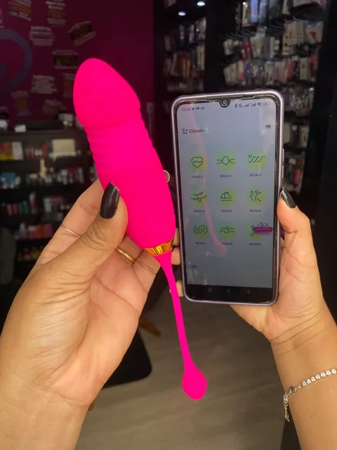 Cápsula vibratória em formato glande por aplicativo – rosa