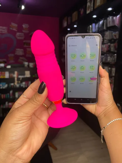 Cápsula vibratória em formato glande por aplicativo de celular – recarregável