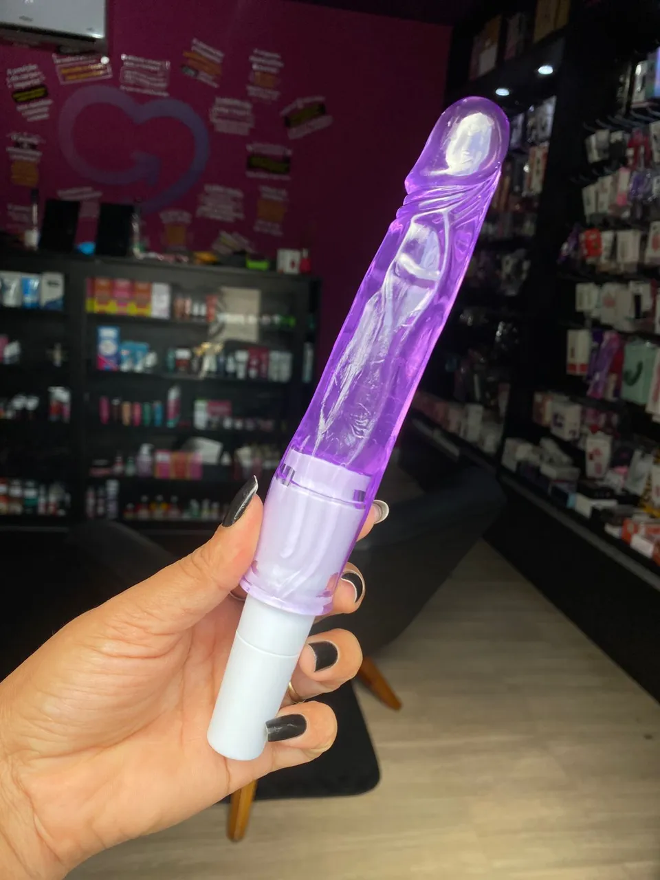 Vibrador em silicone com formato de pênis- 01 intensidade – pilha