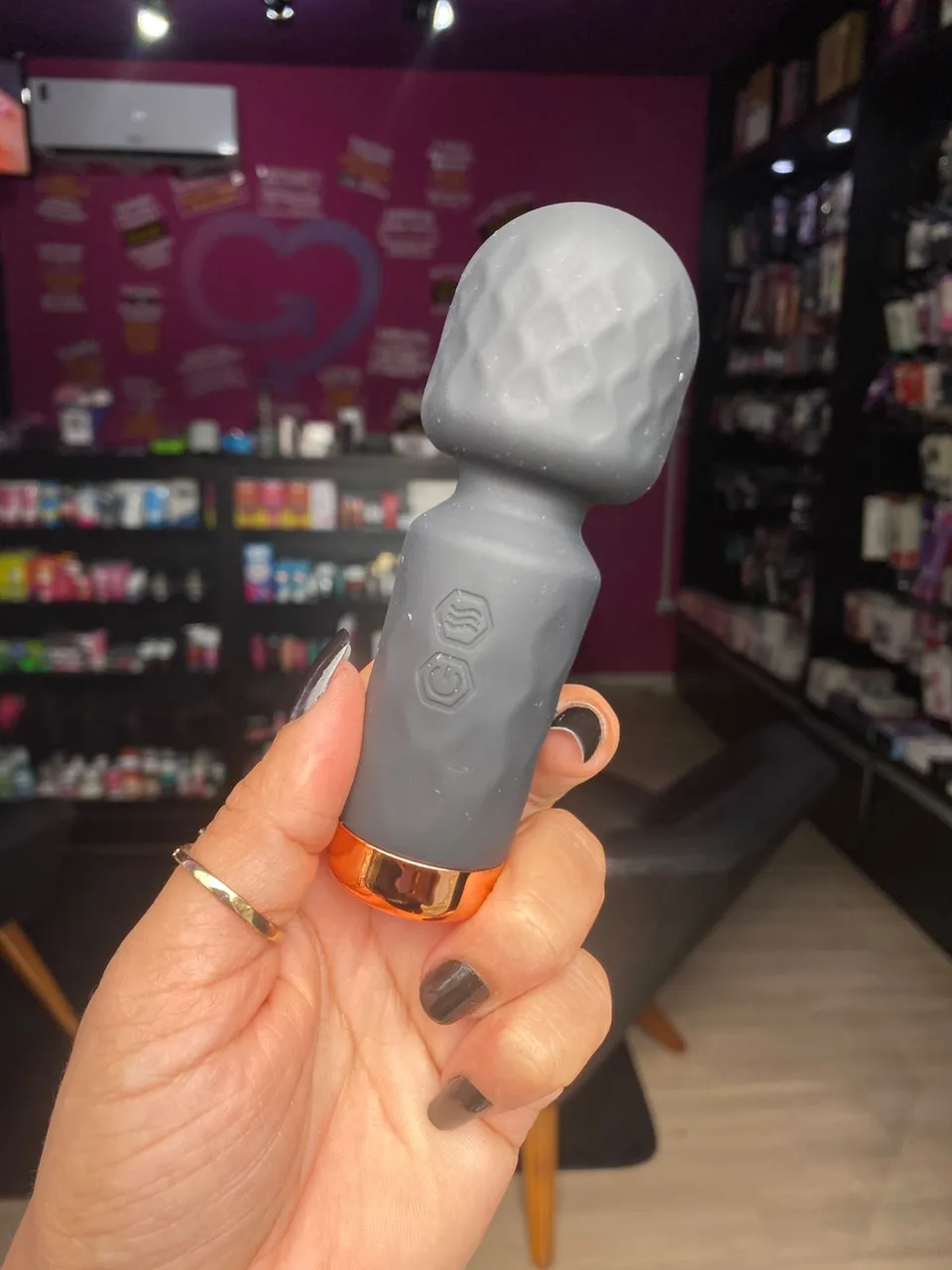 Mini Varinha Mágica com 10 intensidades – recarregável — foto 1 de 8