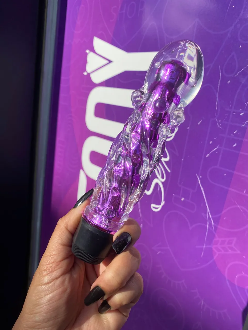 Vibrador Personal com capa estimuladora- multivelocidades – pilha – Nodulos Massageador Youvibe — foto 1 de 6