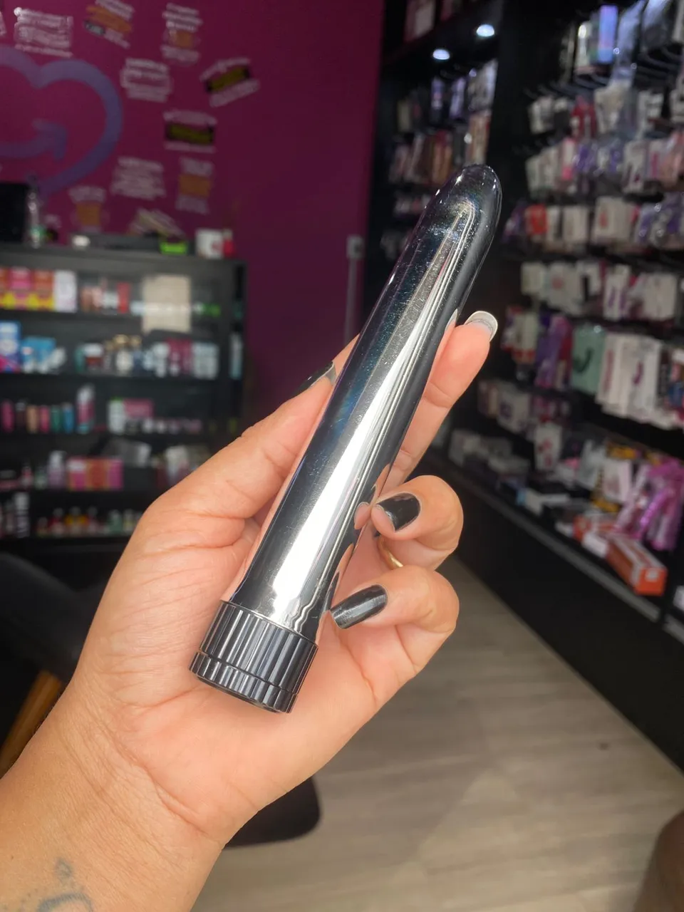 Vibrador Personal Liso 17,5 cm multivelocidades - pilha — foto 1 de 2