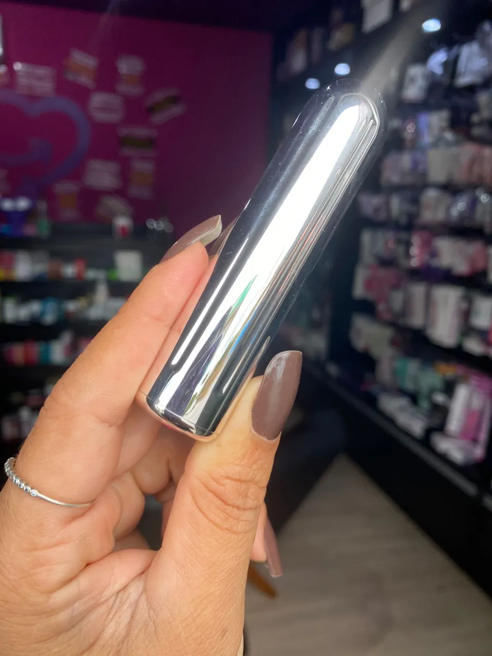 Cápsula bullet Vibrador de clitóris 9 intensidades – recarregável — foto 1 de 5