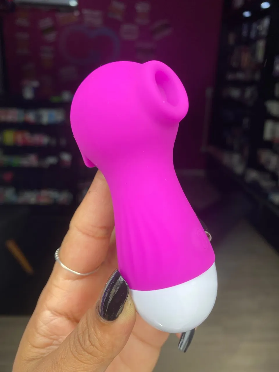 vibrador de clitóris com pulsação USB- 10 intensidades – roxo — foto 1 de 3